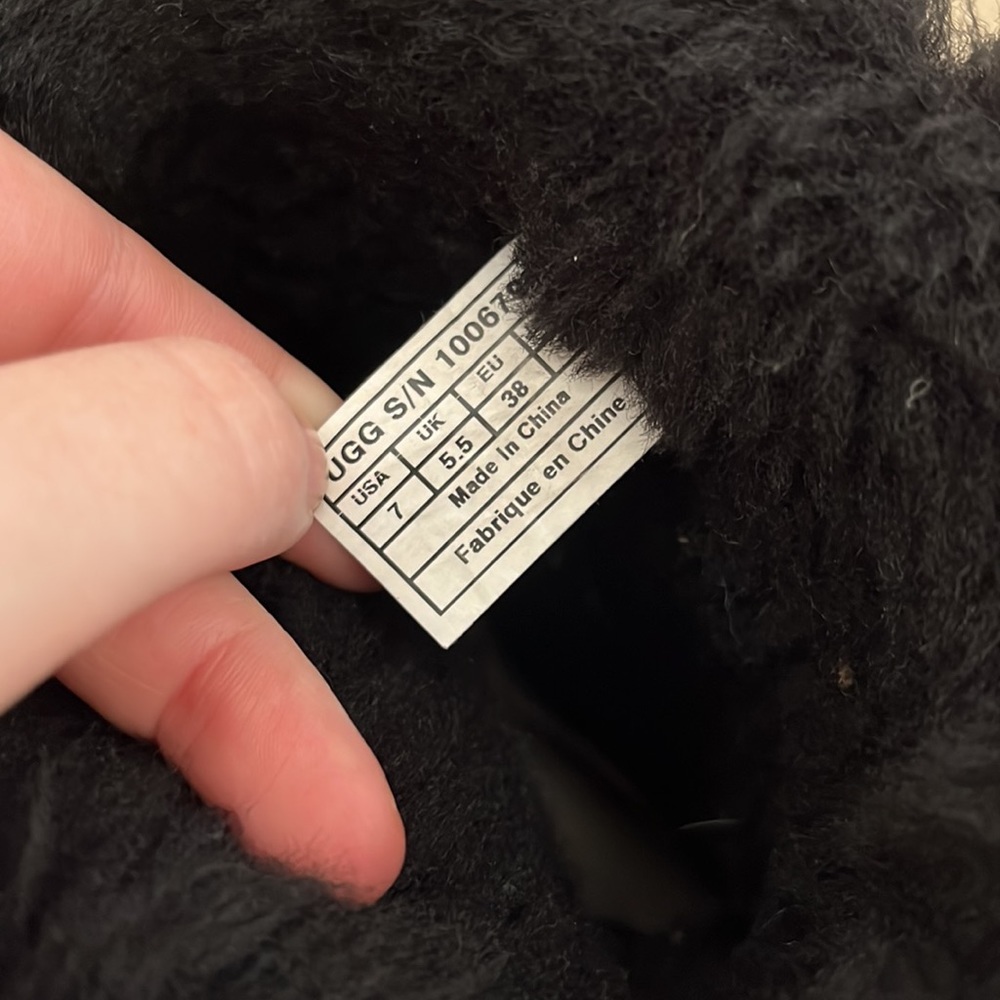 Shearling Ugg - image 3